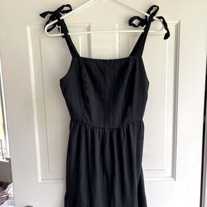Cute tiered Black midi/maxi Dress smocked tie-able shoulder straps cotton blend